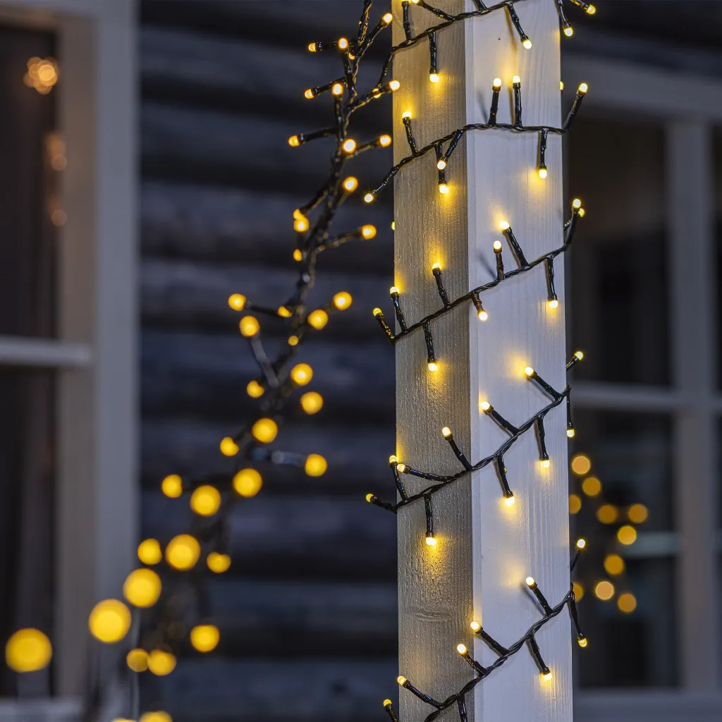 1000 LED Lichter auf Kunststoffrad für den Aussengebrauch, warmweiß – Galeriebild 1, Artikelnummer 18520