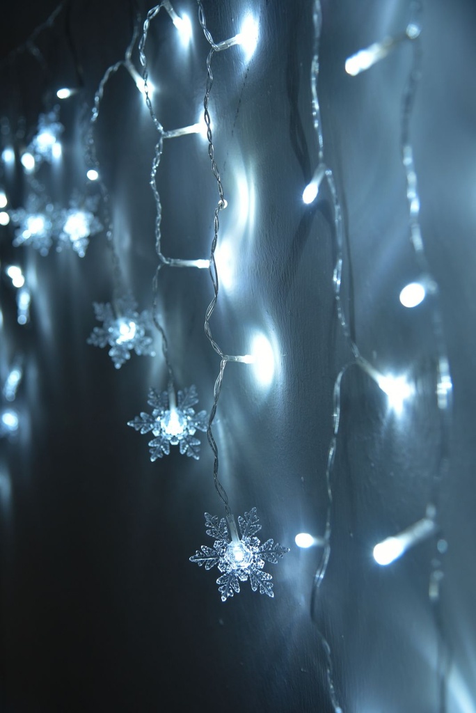LED Schneeflocken Lichtervorhang 71 LEDs kaltweiß Batteriebetrieb
