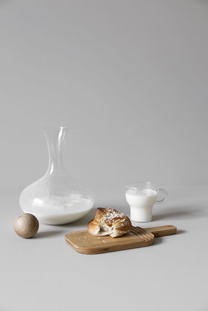 Elegante Glas Karaffe mit Eichenholzstopfen – 2 Liter – Galeriebild 5, Artikelnummer 17547