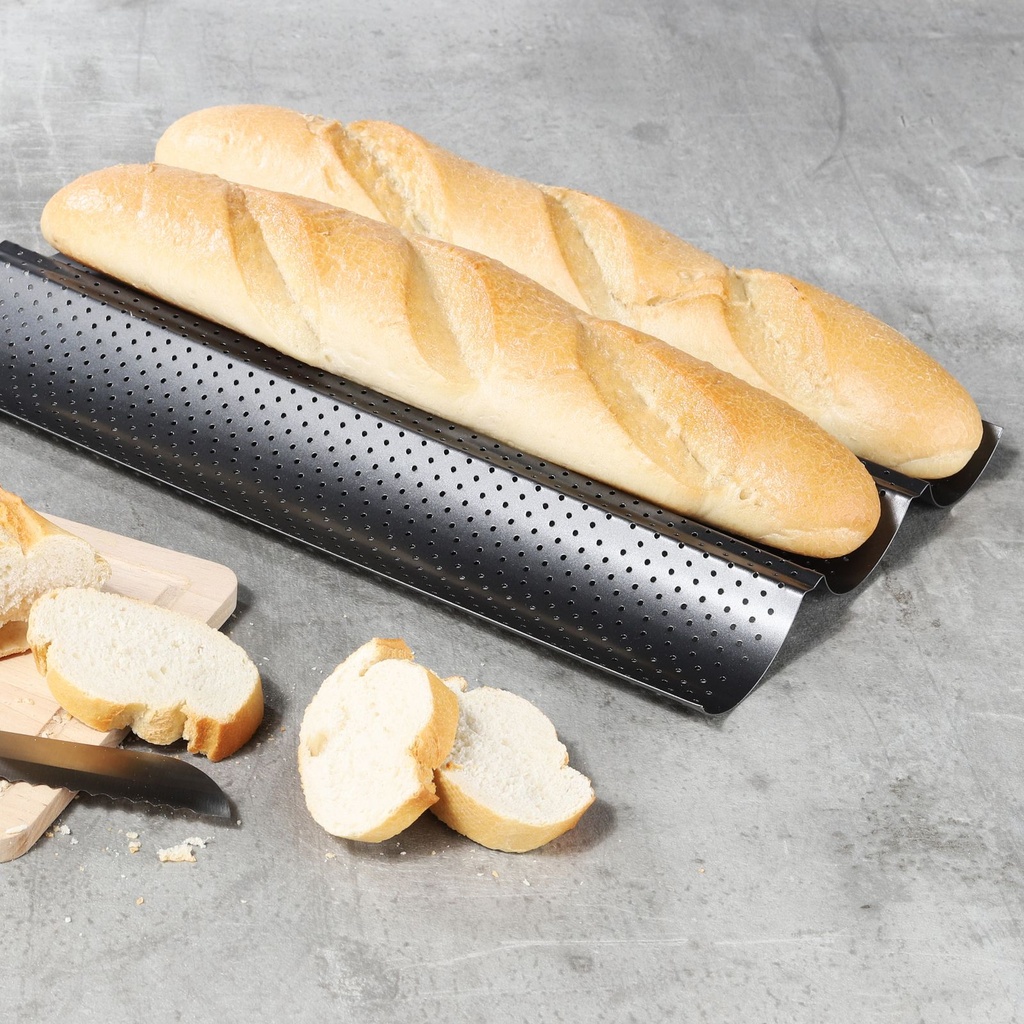 Baguetteblech Baguetteform bis zu 3 Baguettes gleichzeitig backen – Galeriebild 1, Artikelnummer 14266