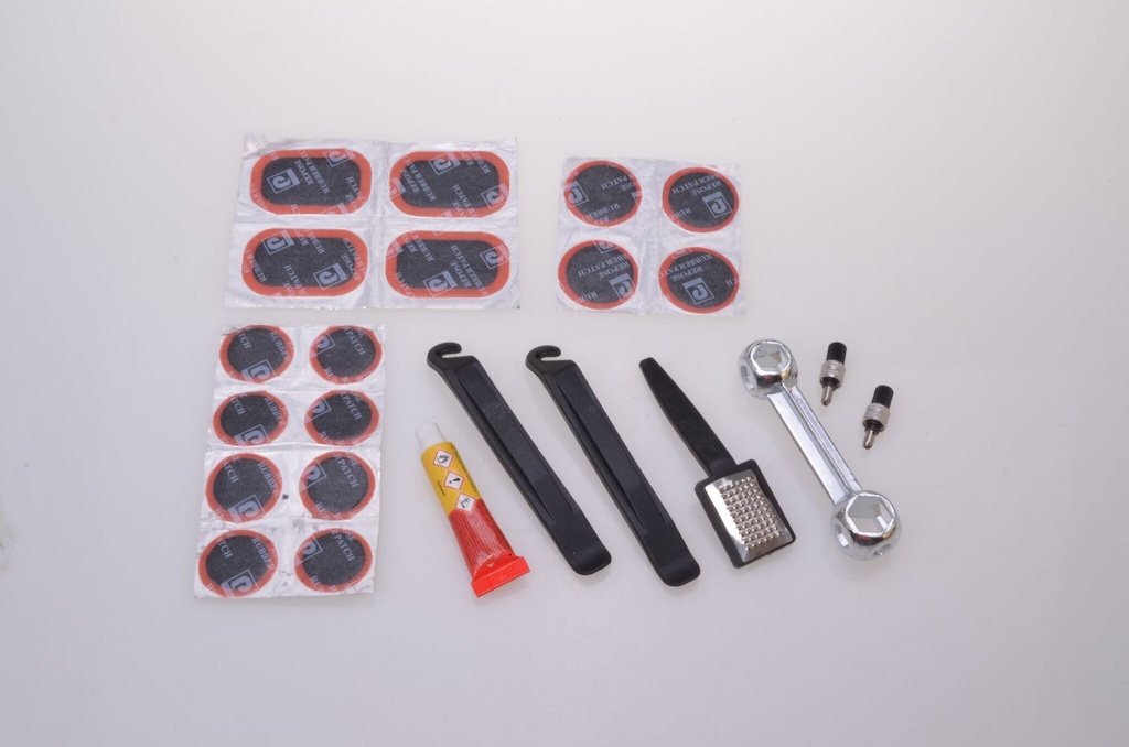 24-tlg. Fahrrad Reparatur Set Flicken Rundflicken Gummilösung Ventil Aufrauher – Galeriebild 1, Artikelnummer 9849