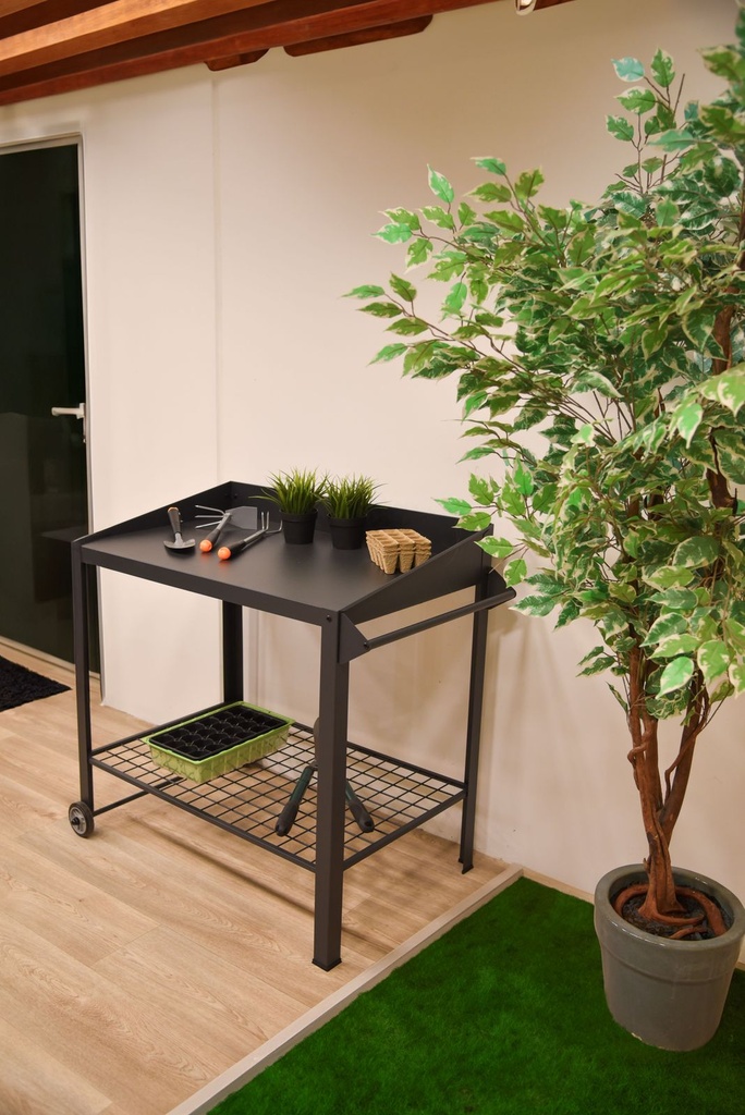 Mobiler Pflanztisch DIANA aus Stahl, rollbar und robust für den Garten – Galeriebild 5, Artikelnummer 17436