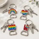 Flaschenöffner Schlüsselanhänger 4er Set Pride Metall 8 cm – Galeriebild 1, Artikelnummer 18437