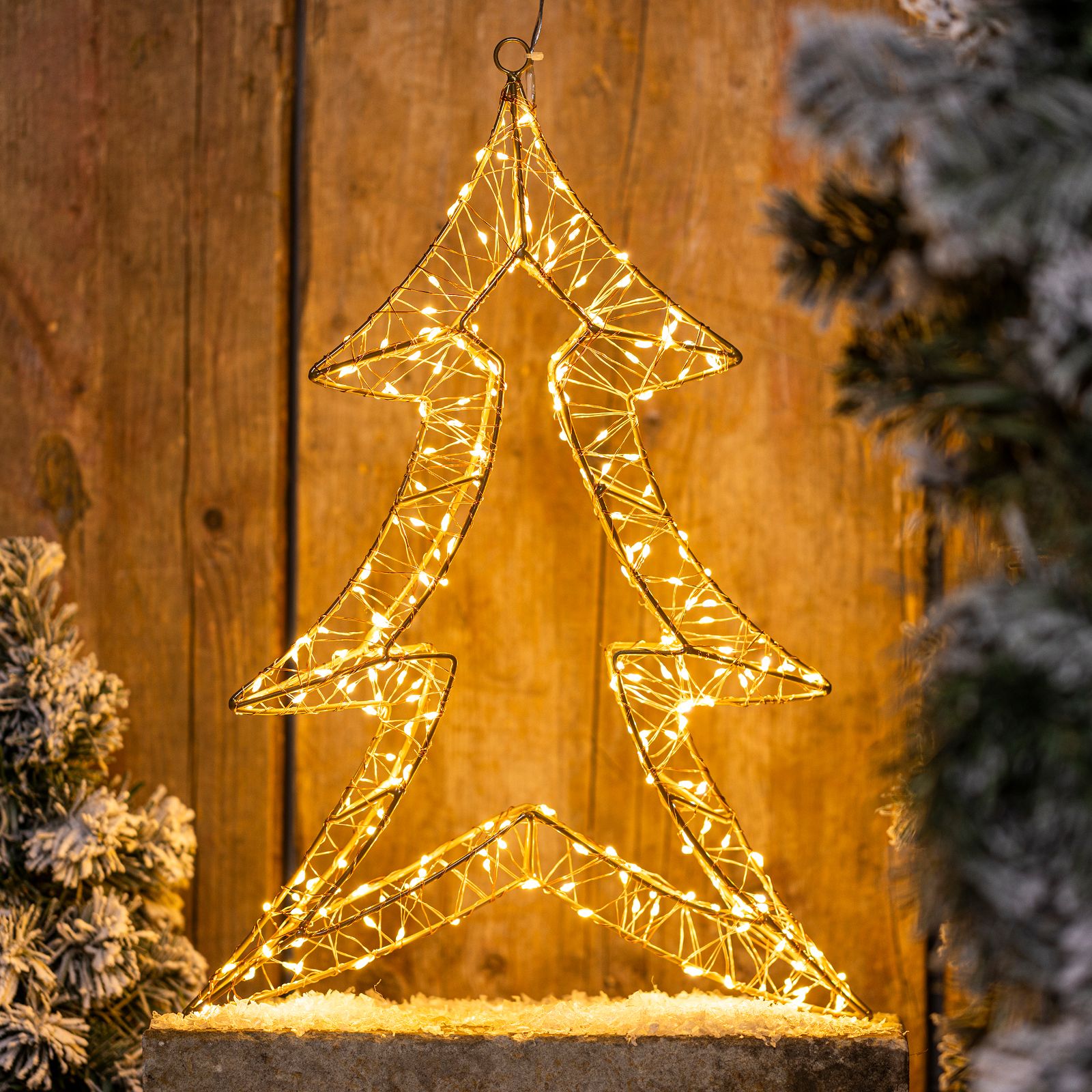 LED Metall Tannenbaum 240 warmweiße LEDs Innen Netzadapter IP44