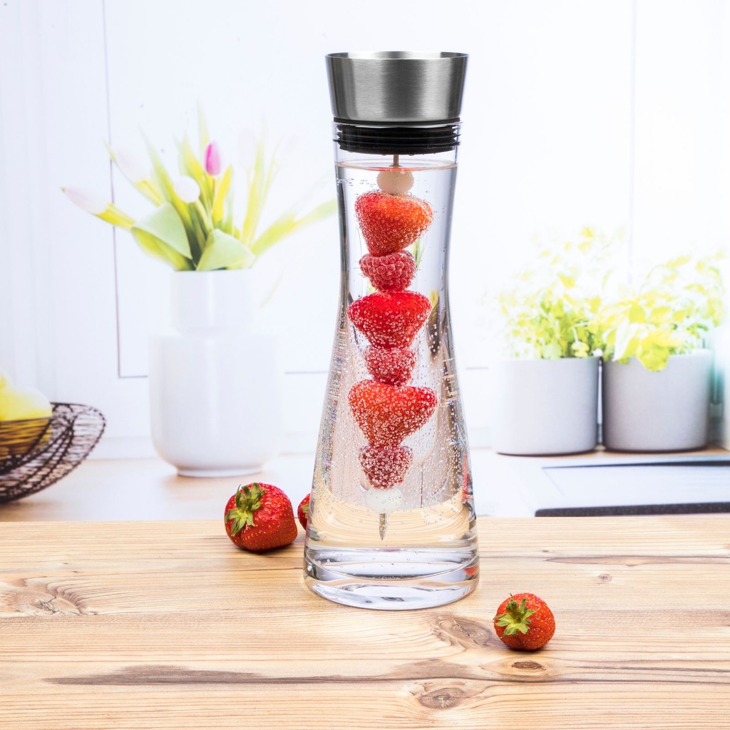 Wasserkaraffe aus Glas mit Früchtespiess und Spülbürste Glaskaraffe – Galeriebild 4, Artikelnummer 15425