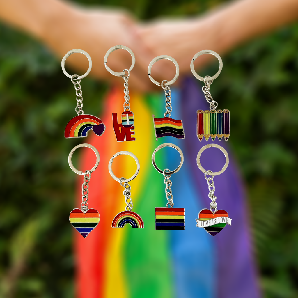 Pride 8er Set Metall-Schlüsselanhänger verschiedene Designs Regenbogen – Galeriebild 1, Artikelnummer 18038