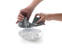 Mini Eiswürfelform ideal für Crushed Ice & Slushies aus Silikon – Galeriebild 4, Artikelnummer 15673