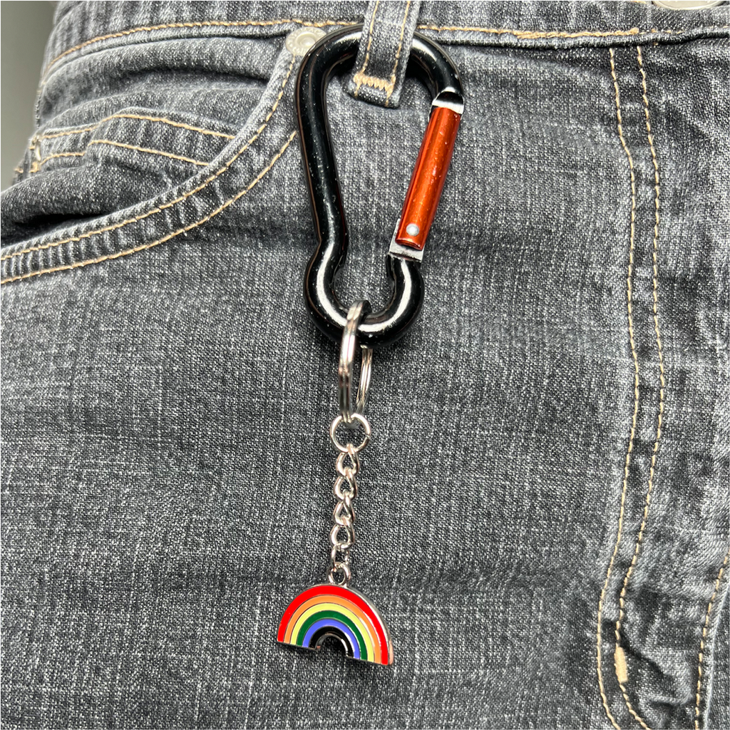 Pride 8er Set Metall-Schlüsselanhänger verschiedene Designs Regenbogen – Galeriebild 2, Artikelnummer 18038
